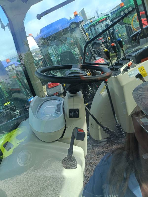 Трактор Zoomlion RN 1104 PRO Max