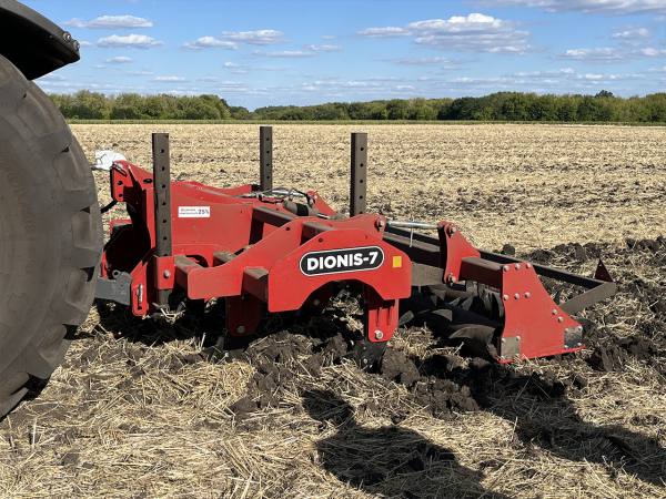 Глибокорозпушувач DIONIS-7-2500