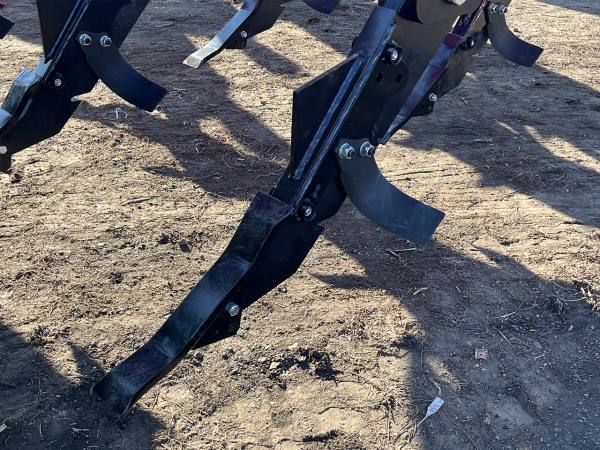 Глибокорозпушувач OSIRIS-9-400 (9х45)