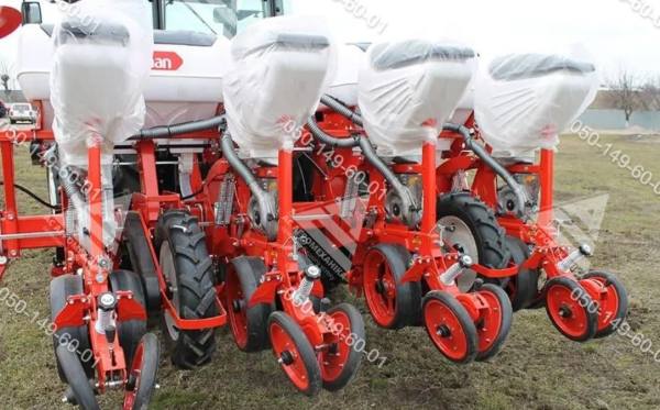 Сівалка пневматична точного висіву для просапних культур HVMD-4 